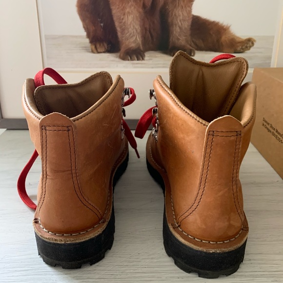 Danner Mountain Light Cascade Boots - Picture 5 of 14